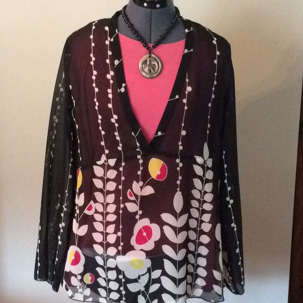 Coldwater Creek top- Size M.